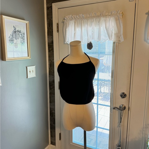 Zara Tops - Zara Halter Top‎ SZ MED NWT